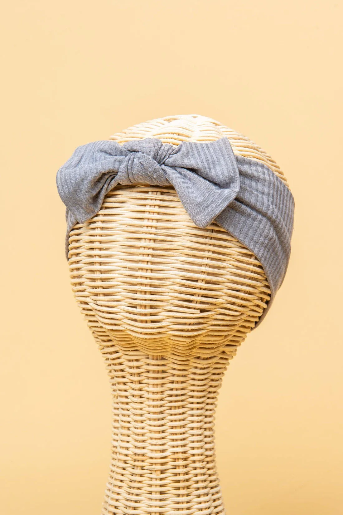 Bamboo Stretch Swaddle - Cloud (plus accessories)
