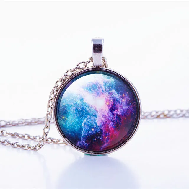 Nebula Space Pendant Necklace Glass Cabochon Sliver Chain Vintage Choker Statement Necklaces Fashion Women Jewelry Gift