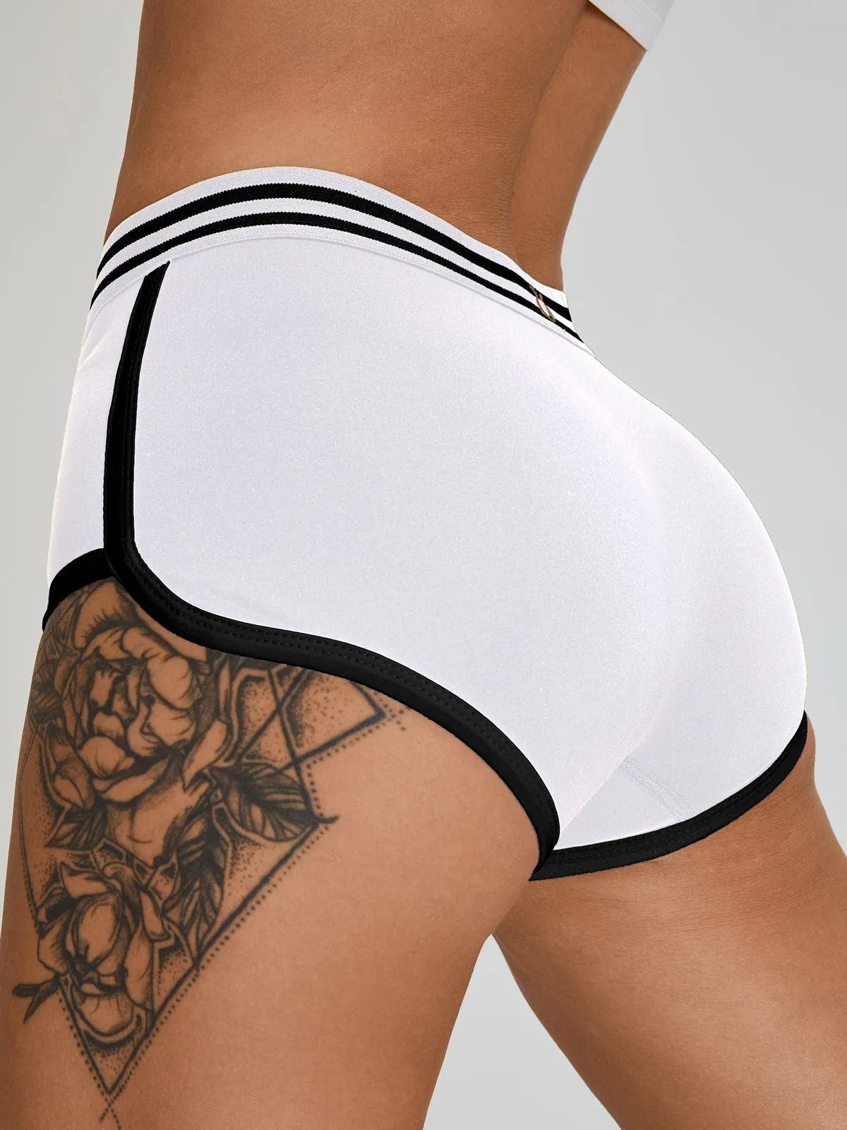ZASUWA Female Tight Letter Print Sports Bras